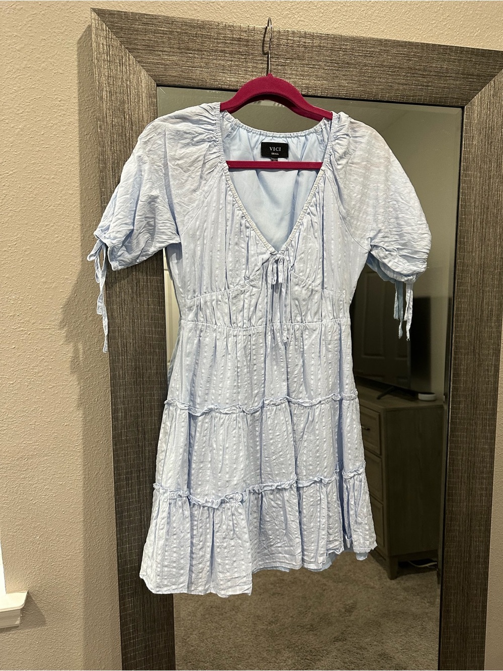 VICI Light Blue Tiered V-Neck Tie Dress Size Small